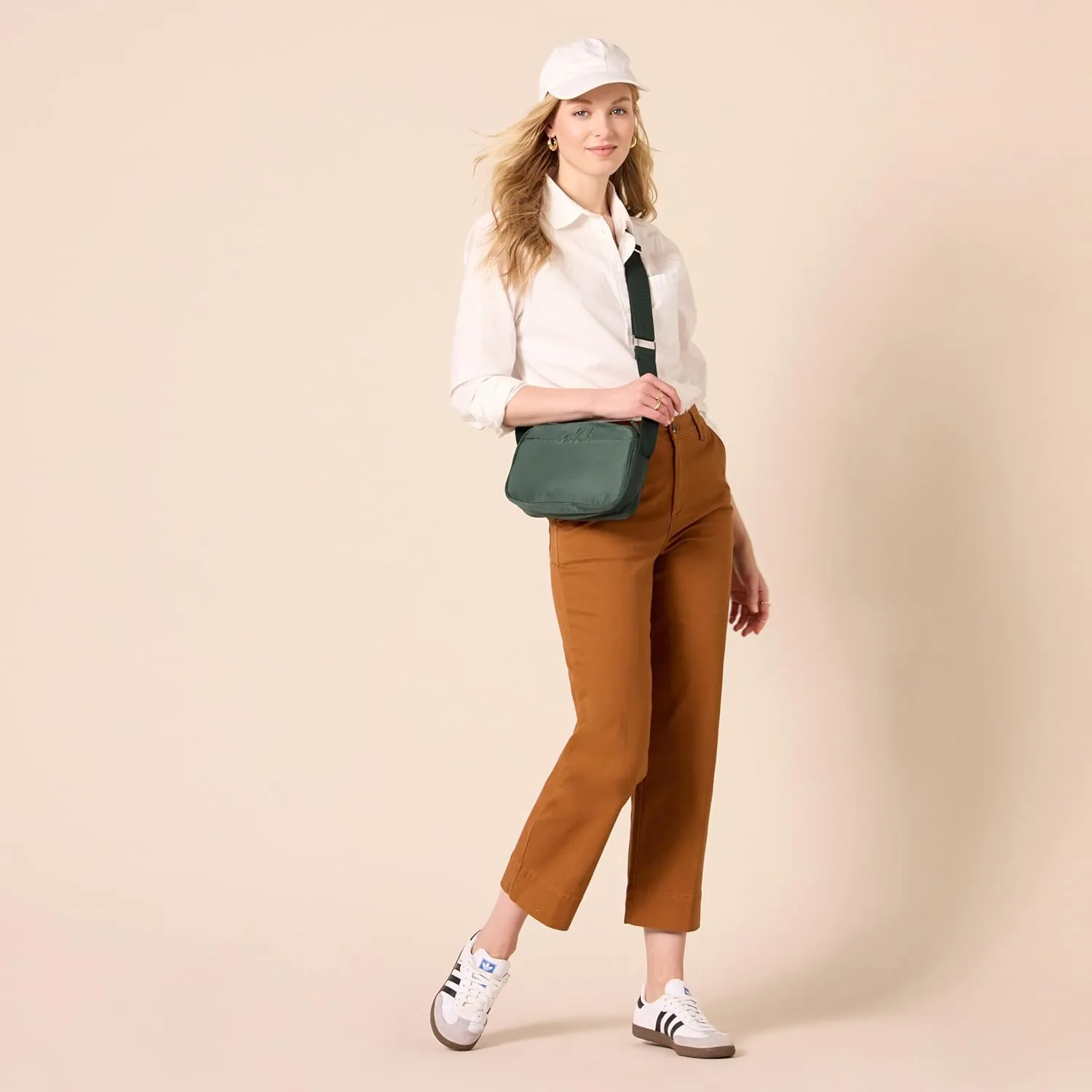 Amazon Essentials Women's High-Rise Slim-Fit Ankle-Length Wide-Leg Khaki Pant